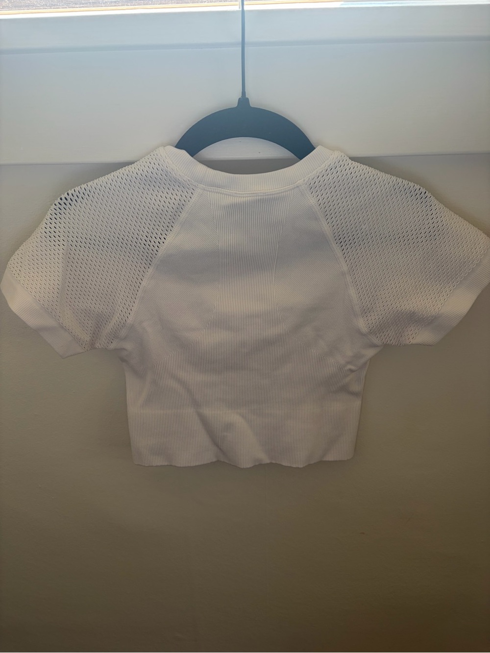 JoyLab White Ribbed Neck Cropped Tee - Picture 5 of 5
